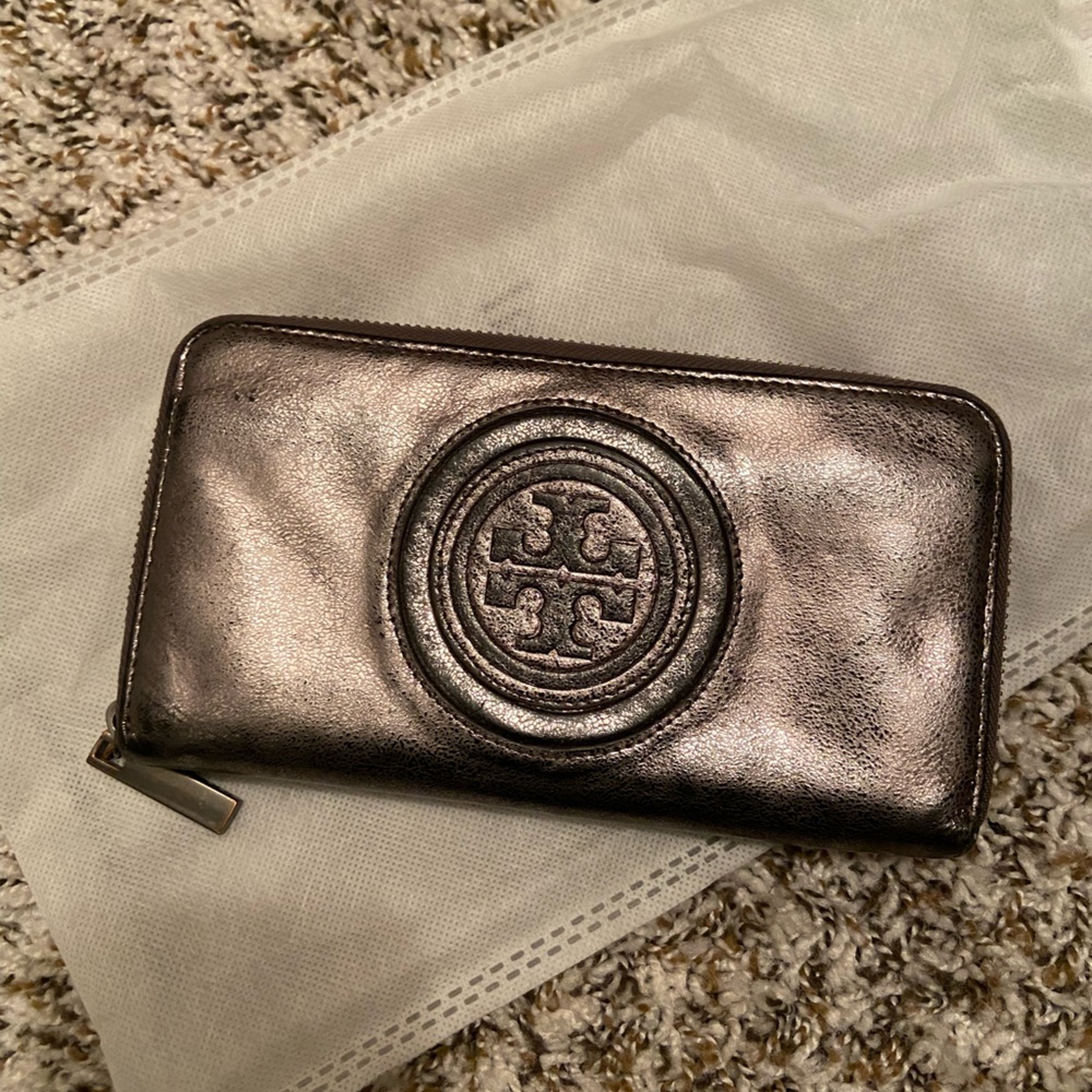 Silver Metallic Tory Burch Wallet